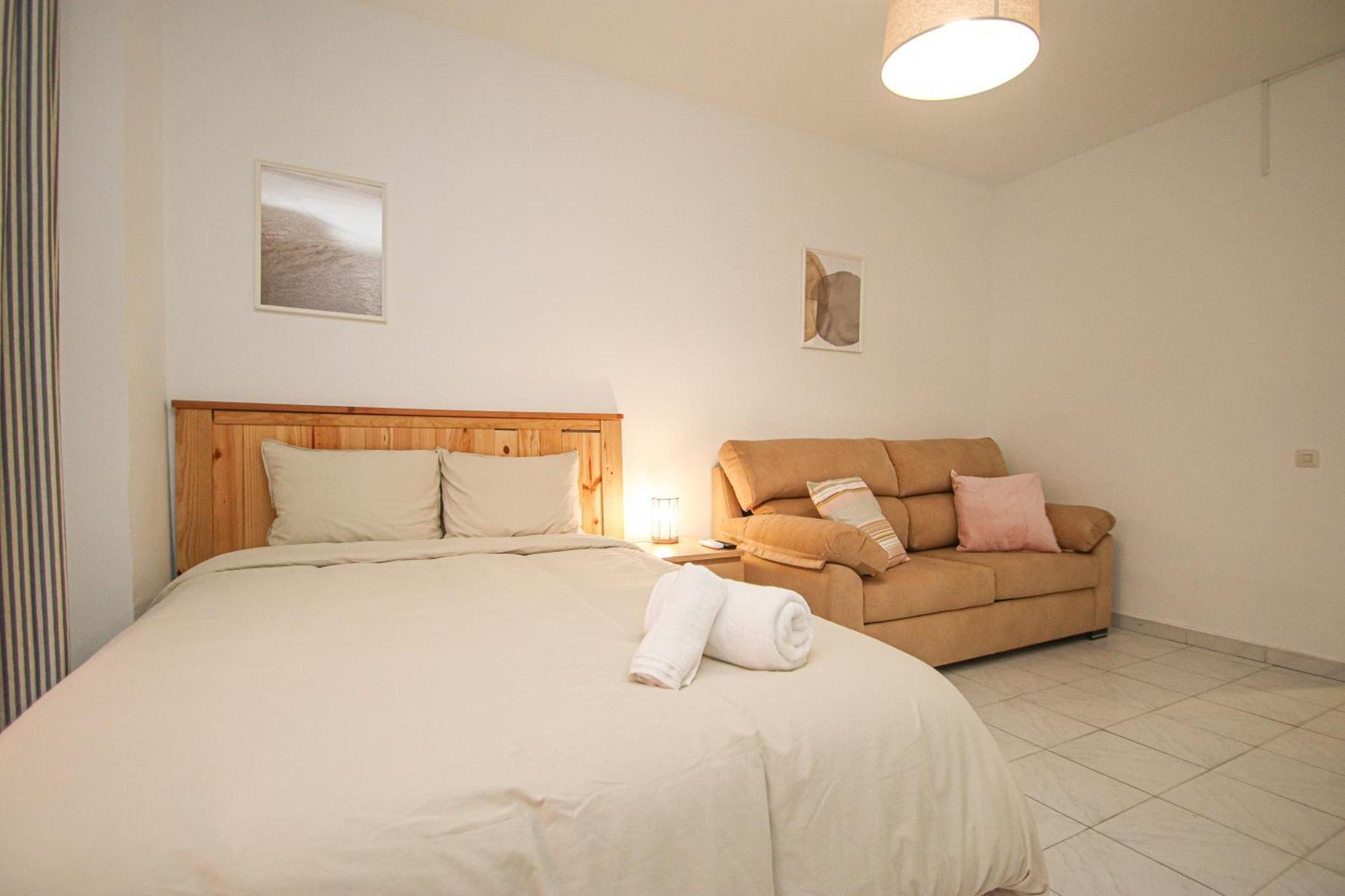 Wonderful Studio 15M Walk To Giralda And Feria Sevilla Exterior foto